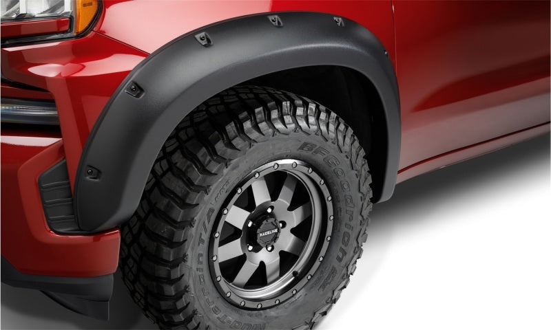 Bushwacker 17-20 Chevrolet Colorado Excl. ZR2 (5ft. Bed) Forge Style Flares 4pc - Black