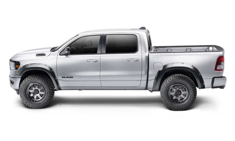 Bushwacker 19-22 Ram 1500 (Excl. Rebel/TRX) 76.3 & 67.4in Bed Pocket Style Flares 4pc Set - Black