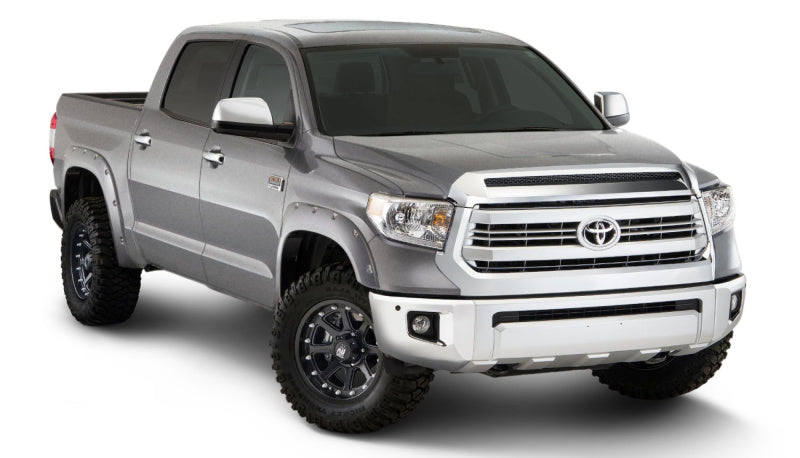 Bushwacker 16-18 Toyota Tundra Fleetside Pocket Style Flares 4pc 66.7/78.7/97.6in Bed - Silver Sky